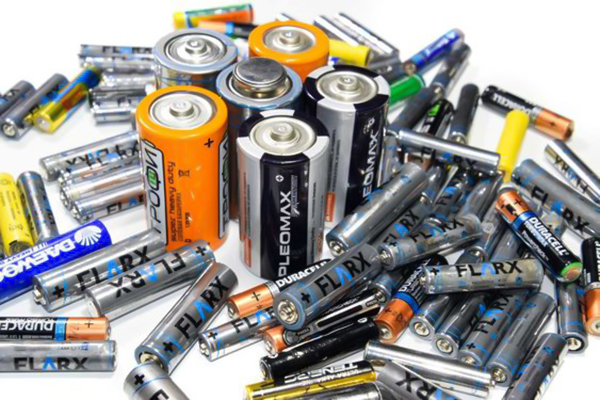 Wie werden Batterien recycelt?