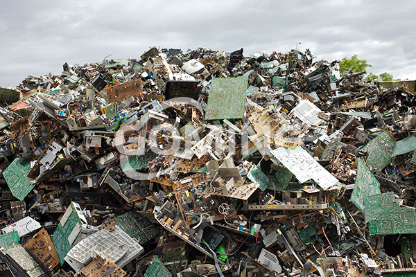 Recycling von Leiterplatten Abfällen